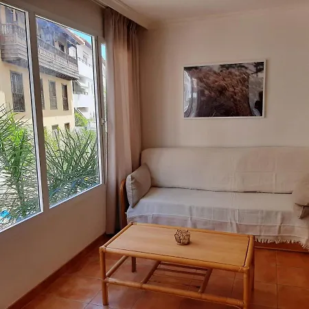 Coast 150 Puerto Apartment *